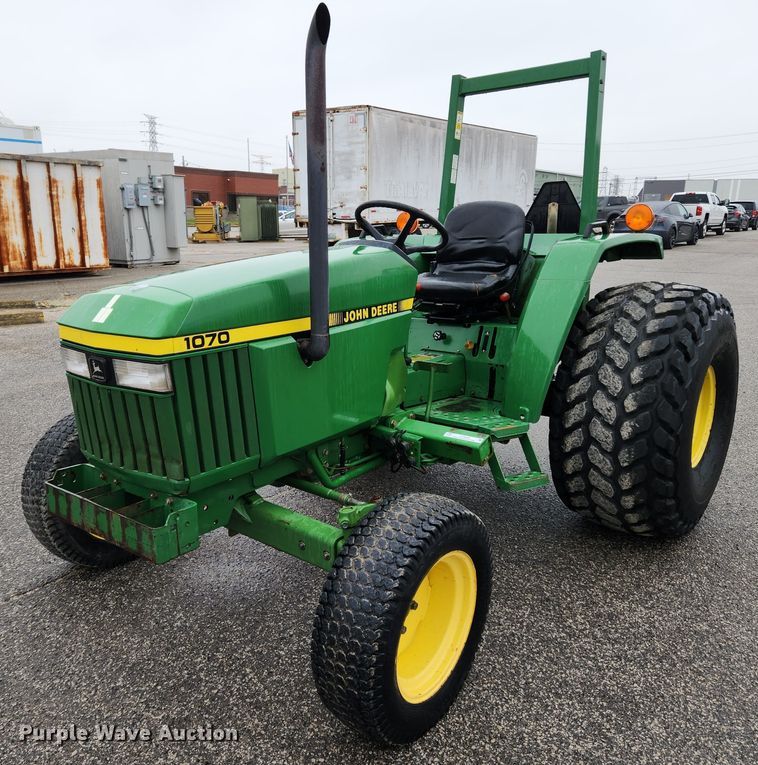 1996 John Deere 1070  tractor - KT9528