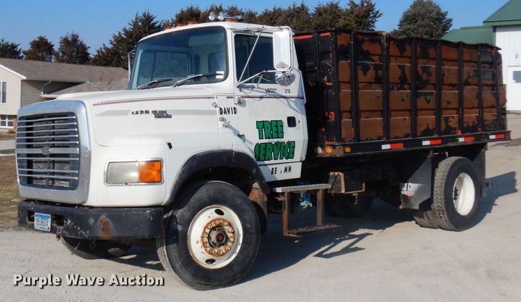1992 Ford LA8000  dump flatbed truck - AF9355