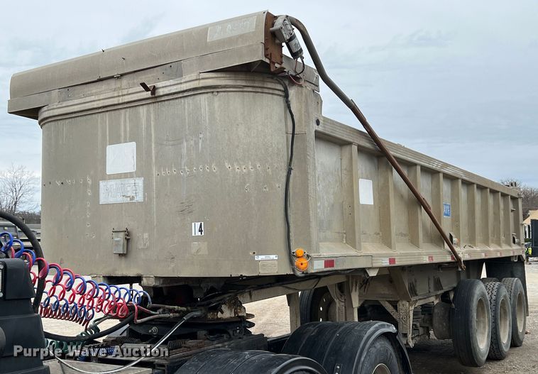 1980 Mate  end dump trailer - ID9353