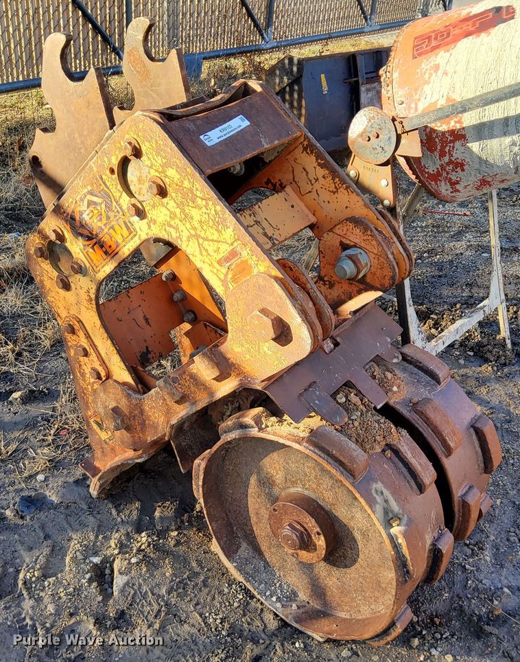 MBW EXA18  excavator trench compactor - KR9103