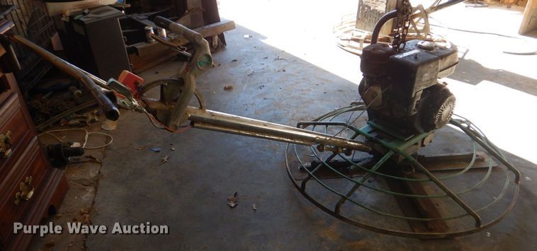 Whiteman Multiquip  power trowel - MM9581