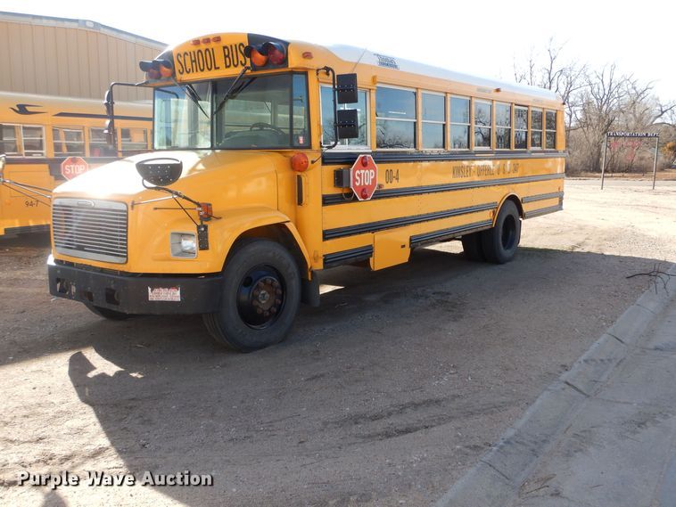 2000 Freightliner  school bus - MP9035