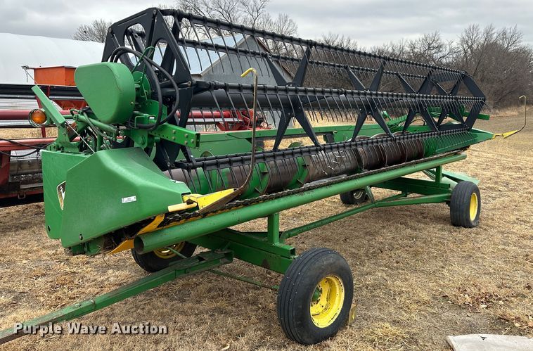 John Deere 920  rigid head - JD9633