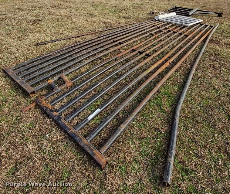 18' W cattle guard - MM9605