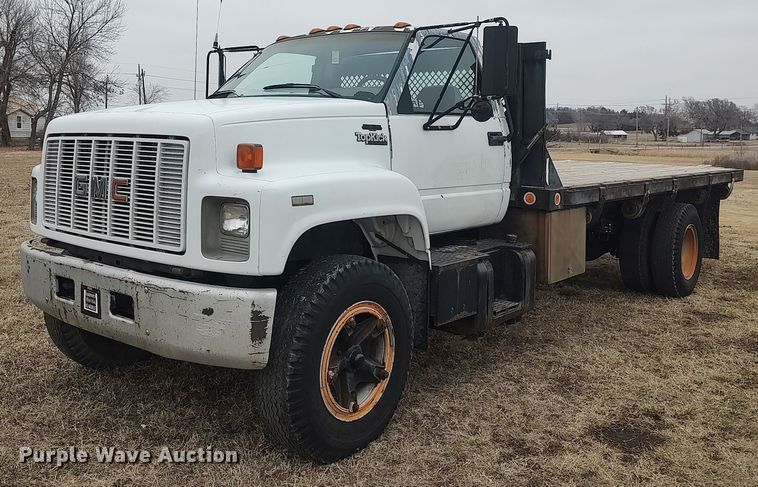 1991 GMC TopKick  flatbed truck - MM9928