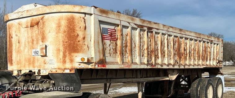 1990 Lufkin LWD 31  end dump trailer - ID9363