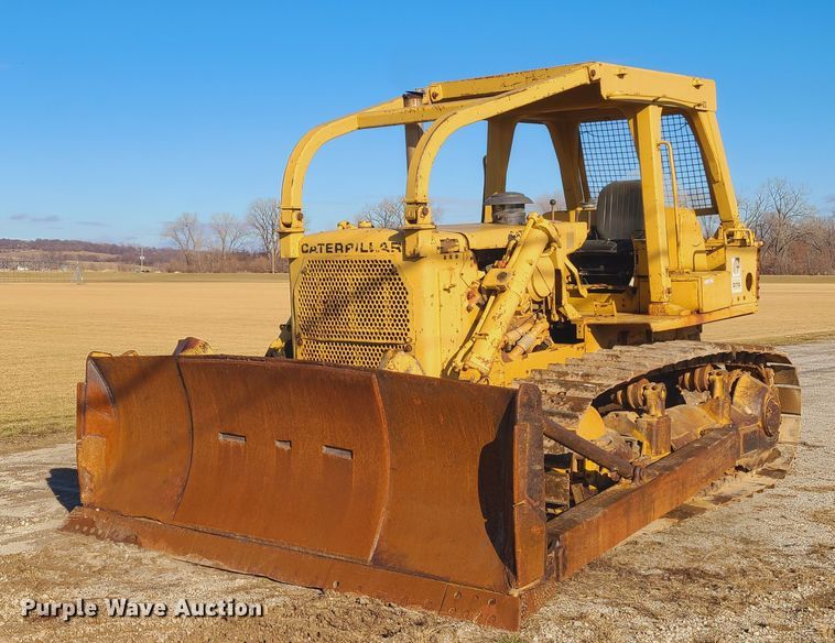 Caterpillar D7G  dozer - JW9835