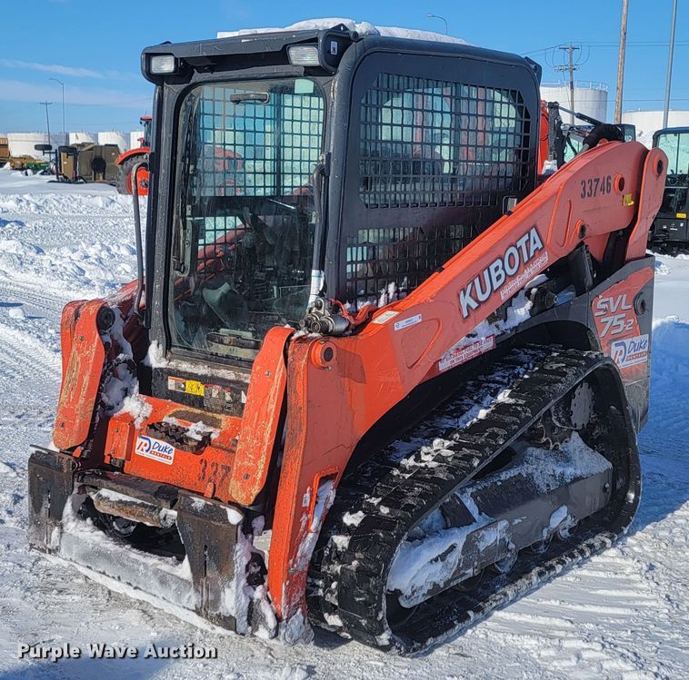 Kubota SVL 75-2  tracked skid steer loader - ME9653