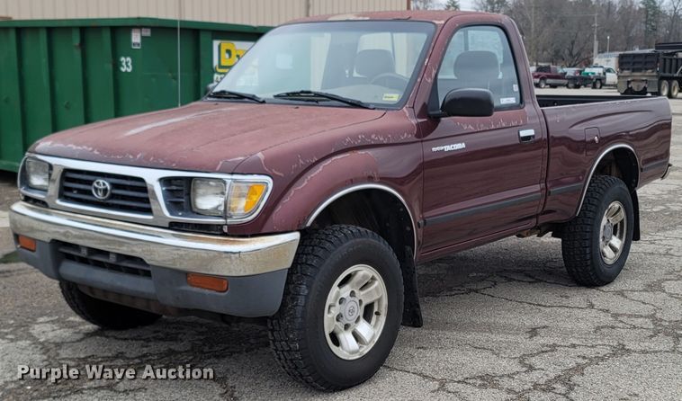 1996 Toyota Tacoma  pickup truck - MH9689