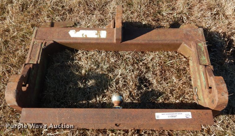 John Deere  quick attach - JR9011