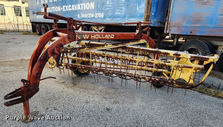 New Holland 256  hay rake - KT9483