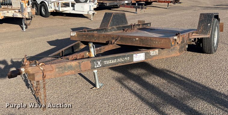 2004 Texas Bragg  tilt deck utility trailer - DK7208