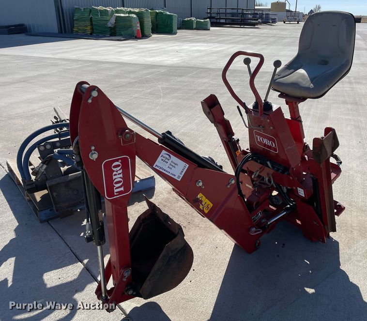 Toro 23163  compact utility loader backhoe - DN4537