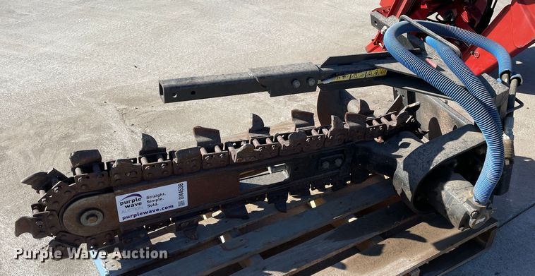 Toro 22474  compact utility loader trencher - DN4538