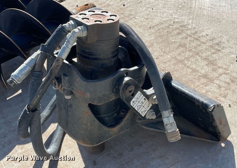 Toro 22806  skid steer auger - DN4542