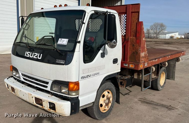 1999 Isuzu NPR  dump flatbed truck - DQ5119