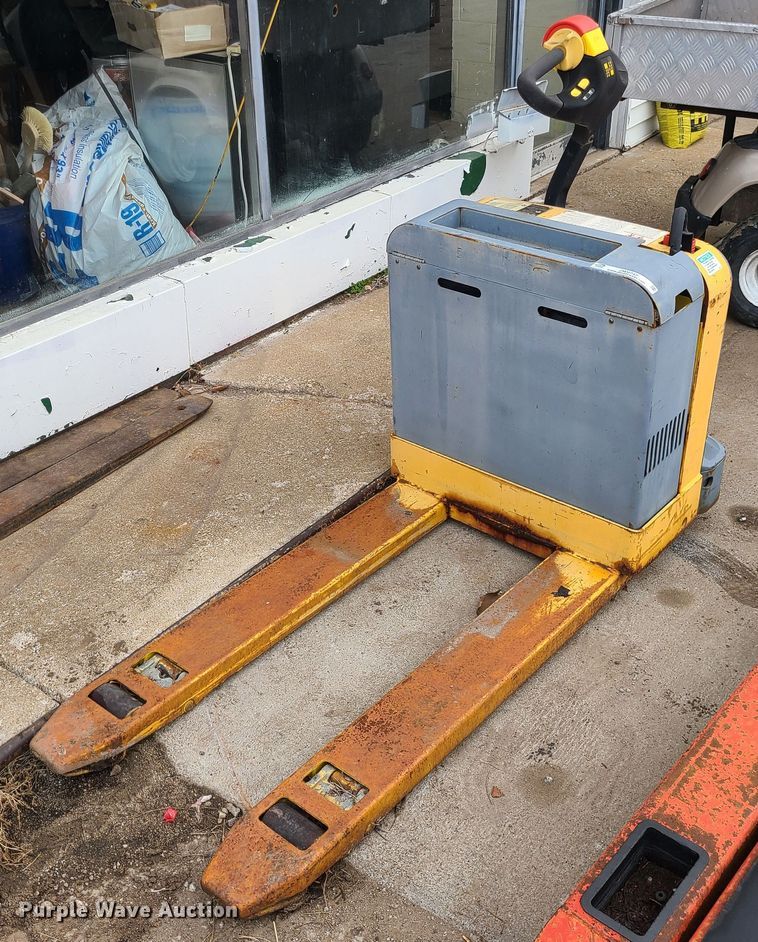 Hyster W40Z  electric pallet jack - JW9747