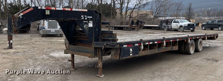 2006 Apache  equipment trailer - MA9817