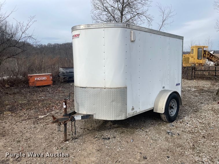2013 LGS Industries  enclosed cargo trailer - MA9830