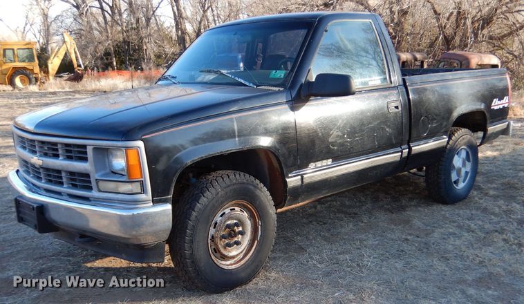 1996 Chevrolet K1500  pickup truck - MP9036