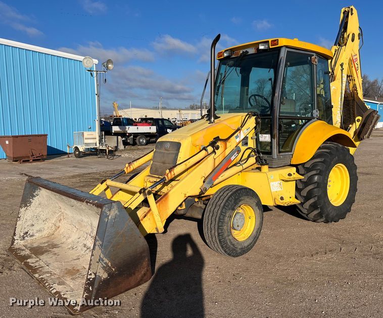 2000 New Holland LB75  backhoe - DQ5104