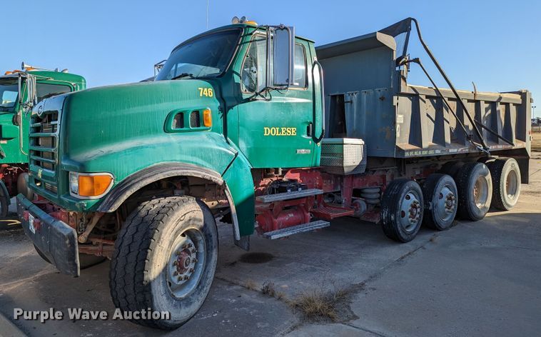 2005 Sterling L-Line  dump truck - LK9476