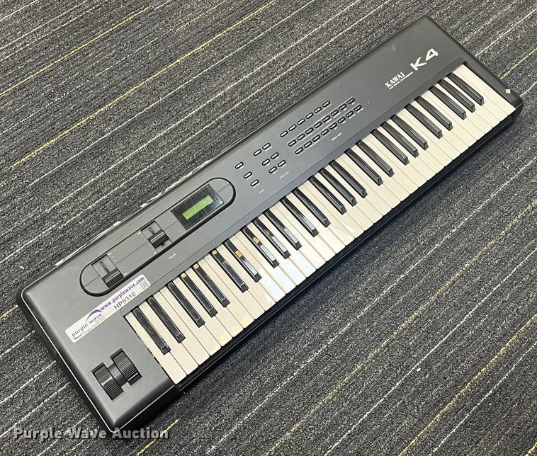Kawai K4 keyboard - HP9318