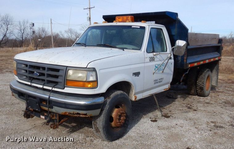 1997 Ford F450 Super Duty  dump truck - JK9175