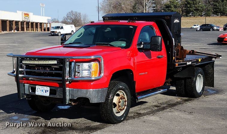 2011 GMC Sierra 3500HD  bale bed pickup truck - JG9497