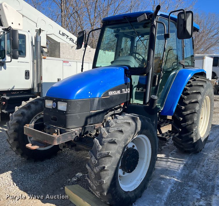 2003 New Holland TL90  MFWD tractor - LP9810
