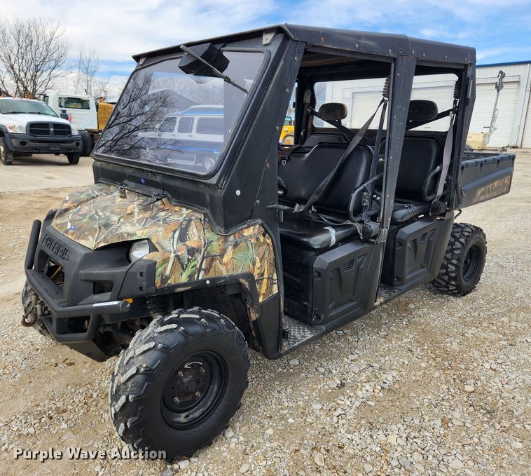 2011 Polaris Ranger Crew  utility vehicle - KT9402