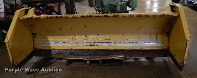 HLA SnowWing 3200W  skid steer snow plow - AF9307