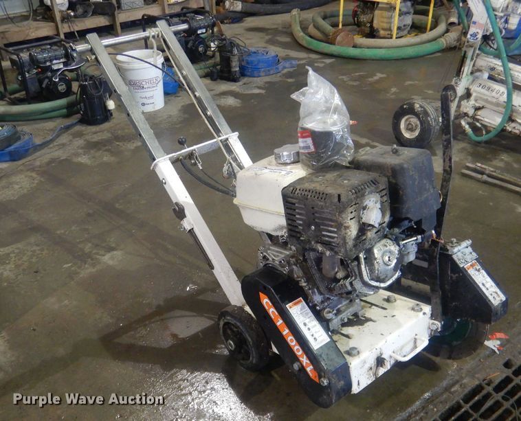 Diamond CC1100XL  concrete saw - HQ9578