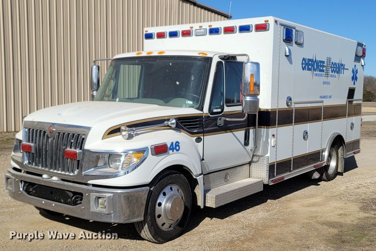 2014 International TerraStar  ambulance - MH9732