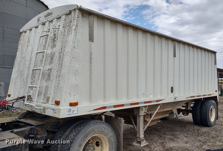 1996 Jet  grain trailer - DR8153
