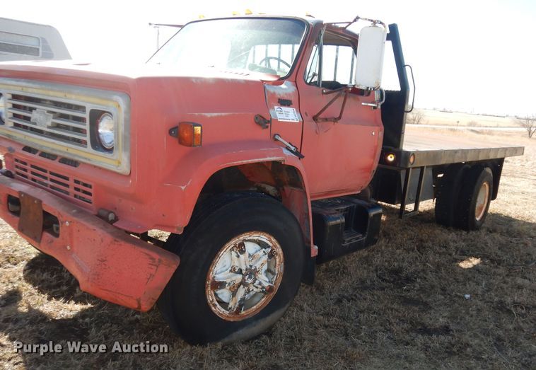 1980 Chevrolet C70  flatbed truck - DK7626