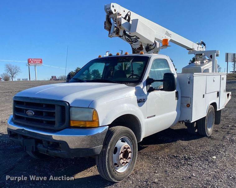 2000 Ford F450 Super Duty  bucket truck - JW9182
