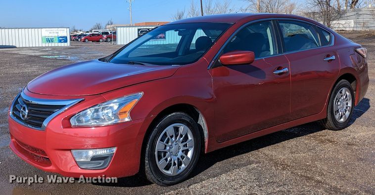 2015 Nissan Altima S - LF9562