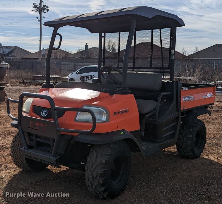 Kubota RTV900  utility vehicle - LF9578