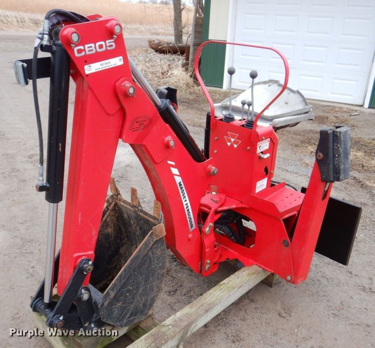Massey Ferguson CB05  skid steer backhoe attachment - MC9805