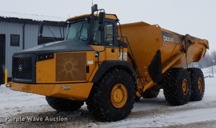 2012 John Deere 460E  haul truck - AF9272