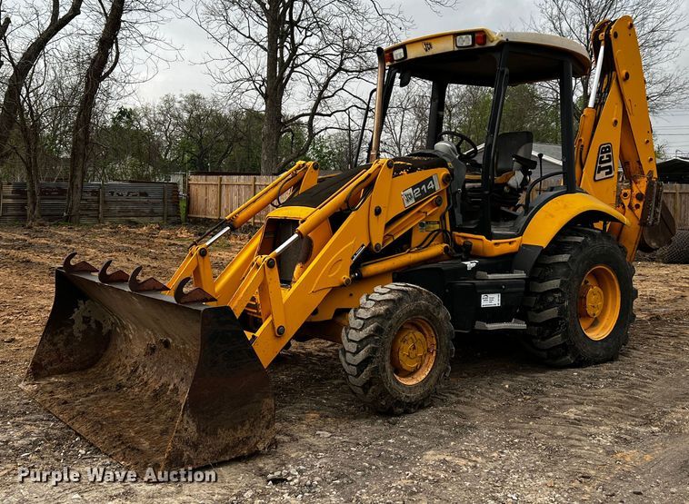 2003 JCB 214  backhoe - DQ1995
