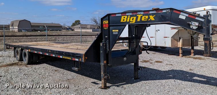 2020 Big Tex 25GN-28BK  equipment trailer - LP9212