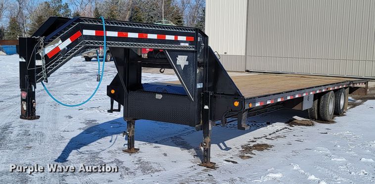 2007 PJ  equipment trailer - ME9767