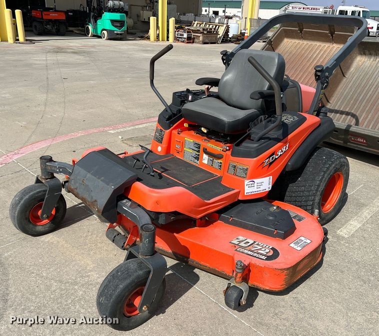 Kubota ZD331LP  ZTR lawn mower - DS2759