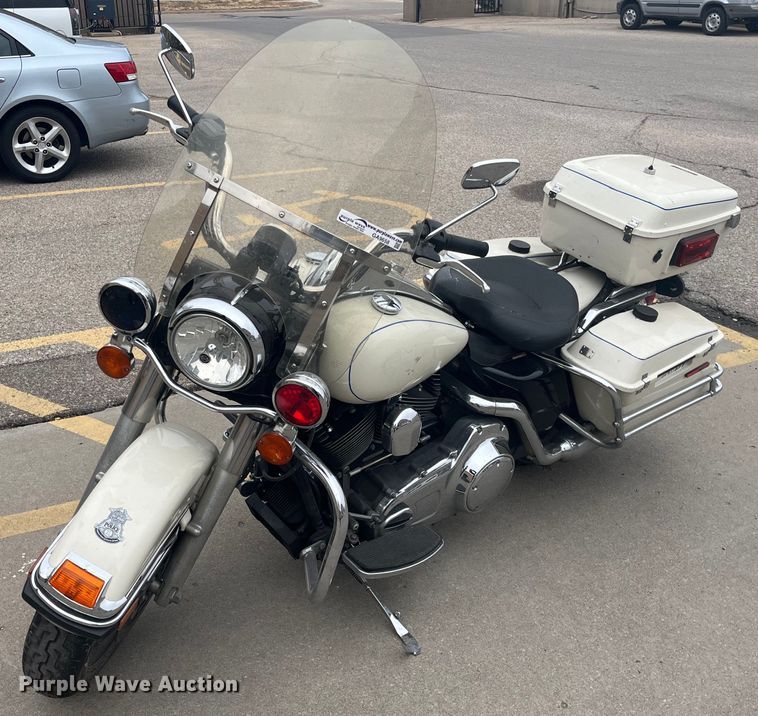 2008 Harley Davidson Road King Police  motorcycle - GA9658
