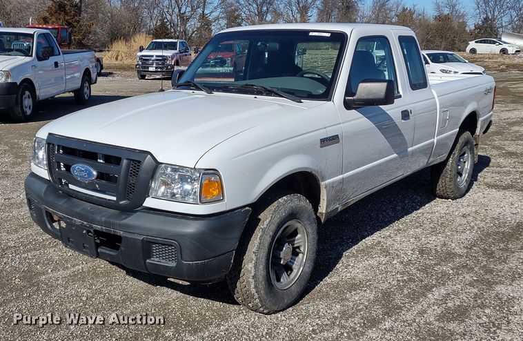 2007 Ford Ranger  SuperCab pickup truck - MD9321