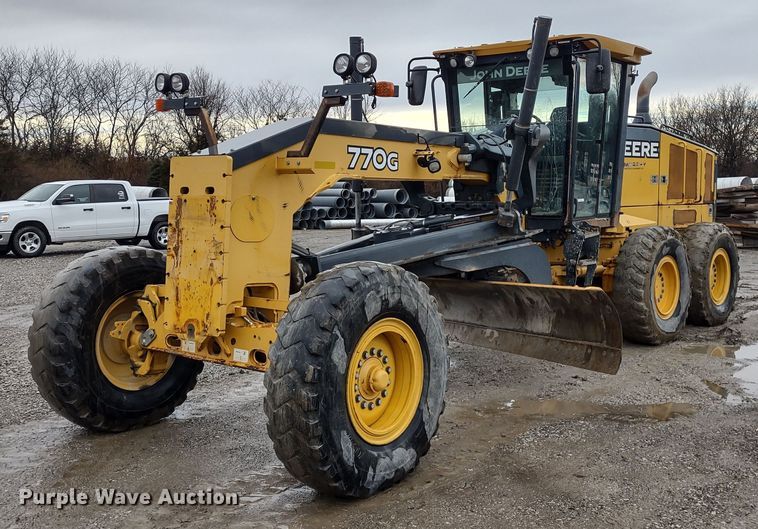 2013 John Deere 770G  motor grader - MD9332