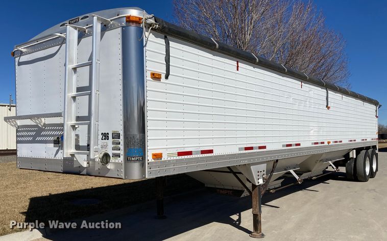 2005 Timpte  grain trailer - HN9810