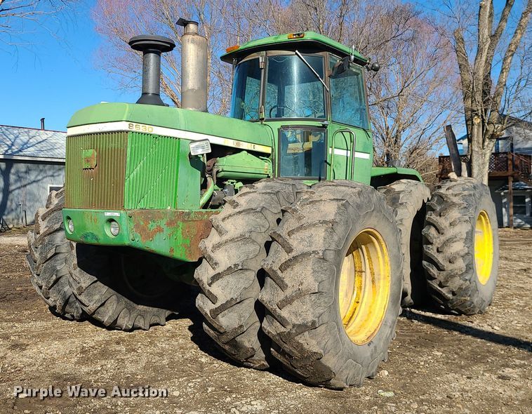John Deere 8630  4WD tractor - JG9423
